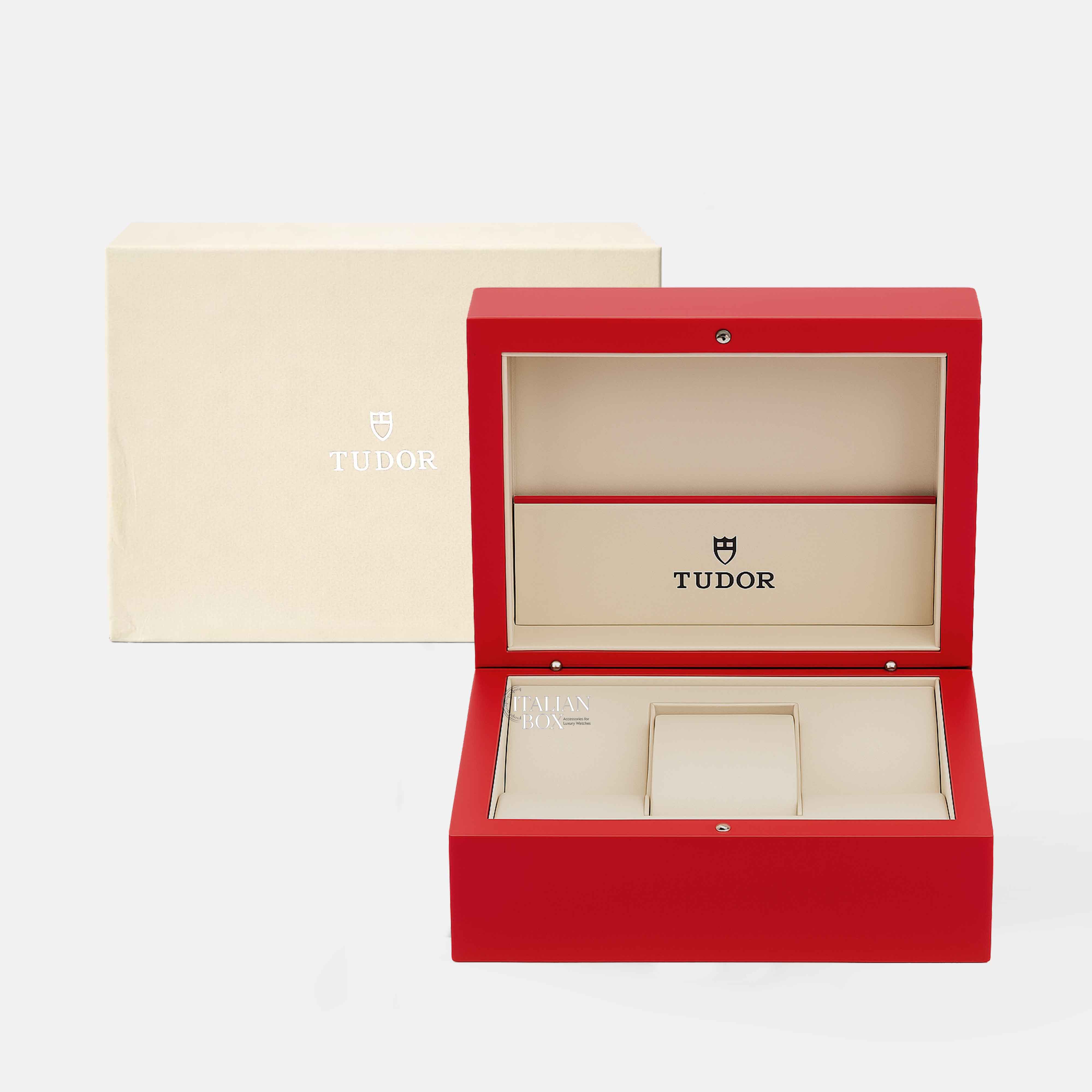 Tudor Boxes – Italian Box Trading