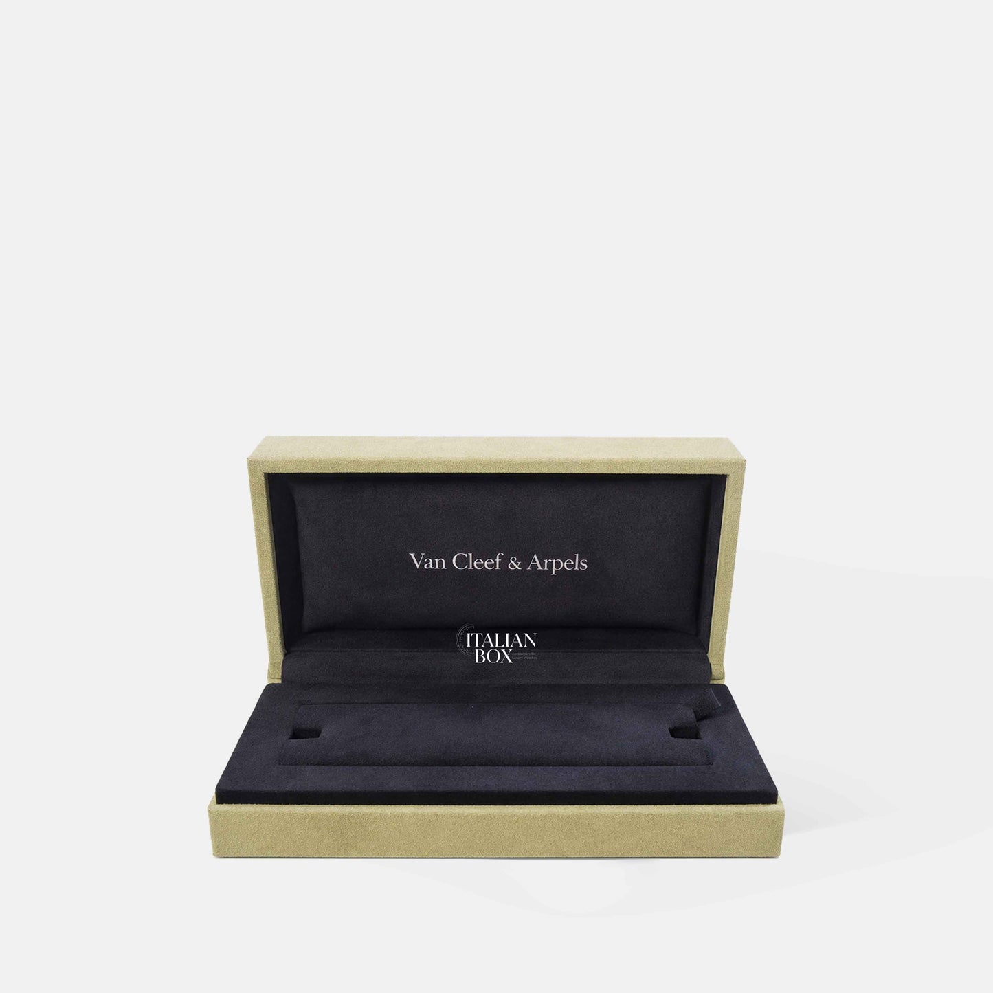 Van Cleef & Arpels Bracelet Box